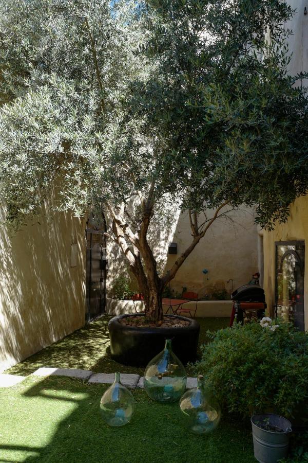 La Paloma B&B Барбентан Экстерьер фото